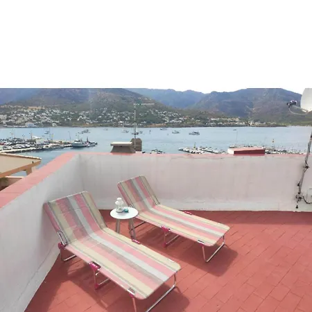 Un Raco A L'alt Emporda * El Port De La Selva